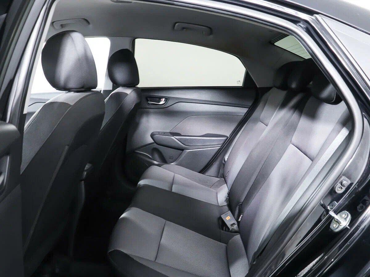 Hyundai Solaris 2020, черный