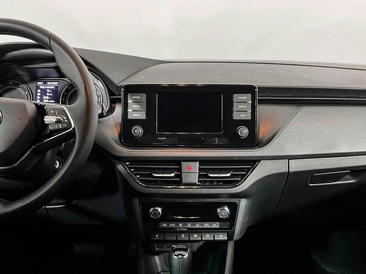 Skoda Rapid 2022, черный