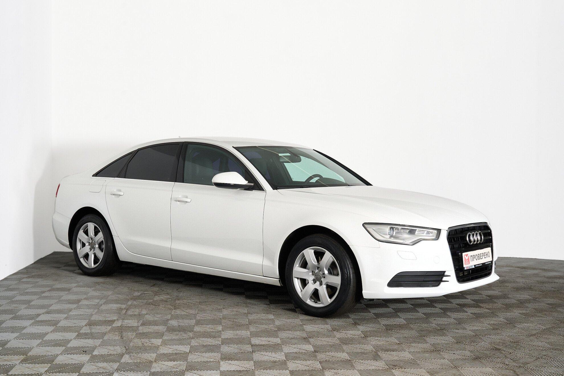 Audi A6 2011, белый