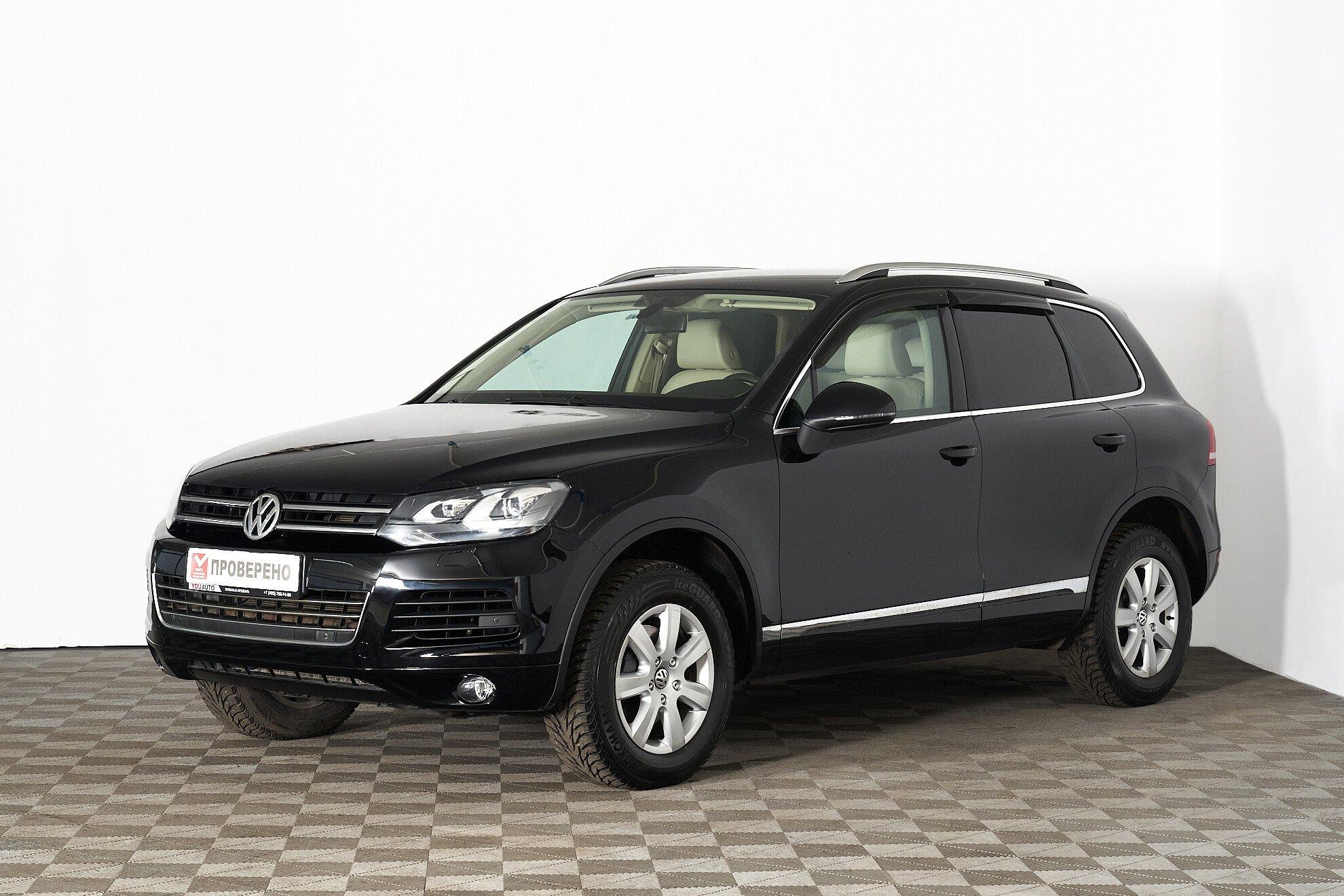 Volkswagen Touareg 2014, черный