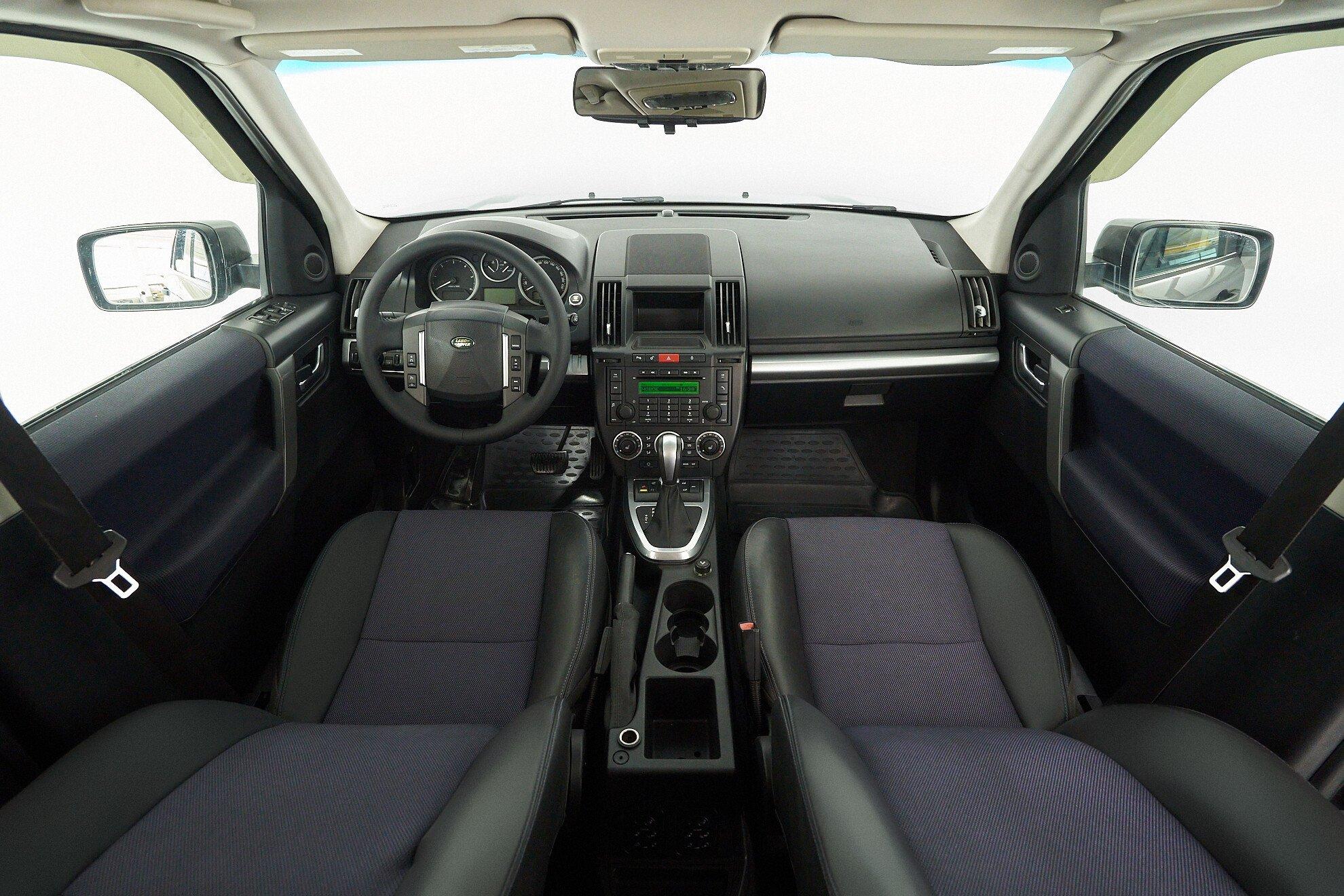 Land Rover Freelander 2009, серый