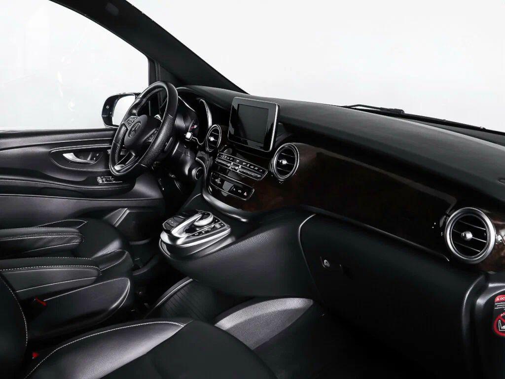 Mercedes-Benz V-Класс 2016, черный