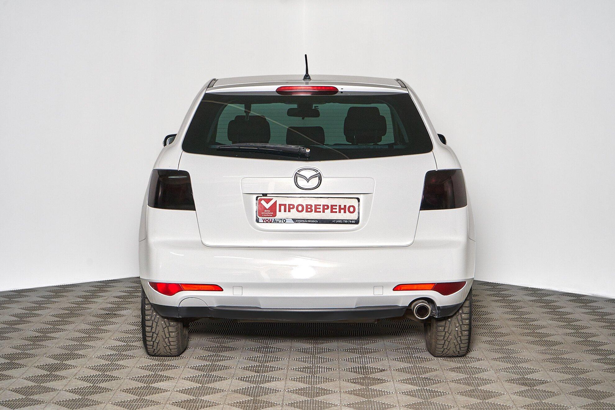 Mazda CX-7 2011, белый