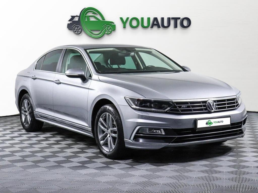 Volkswagen Passat 2018, серебряный