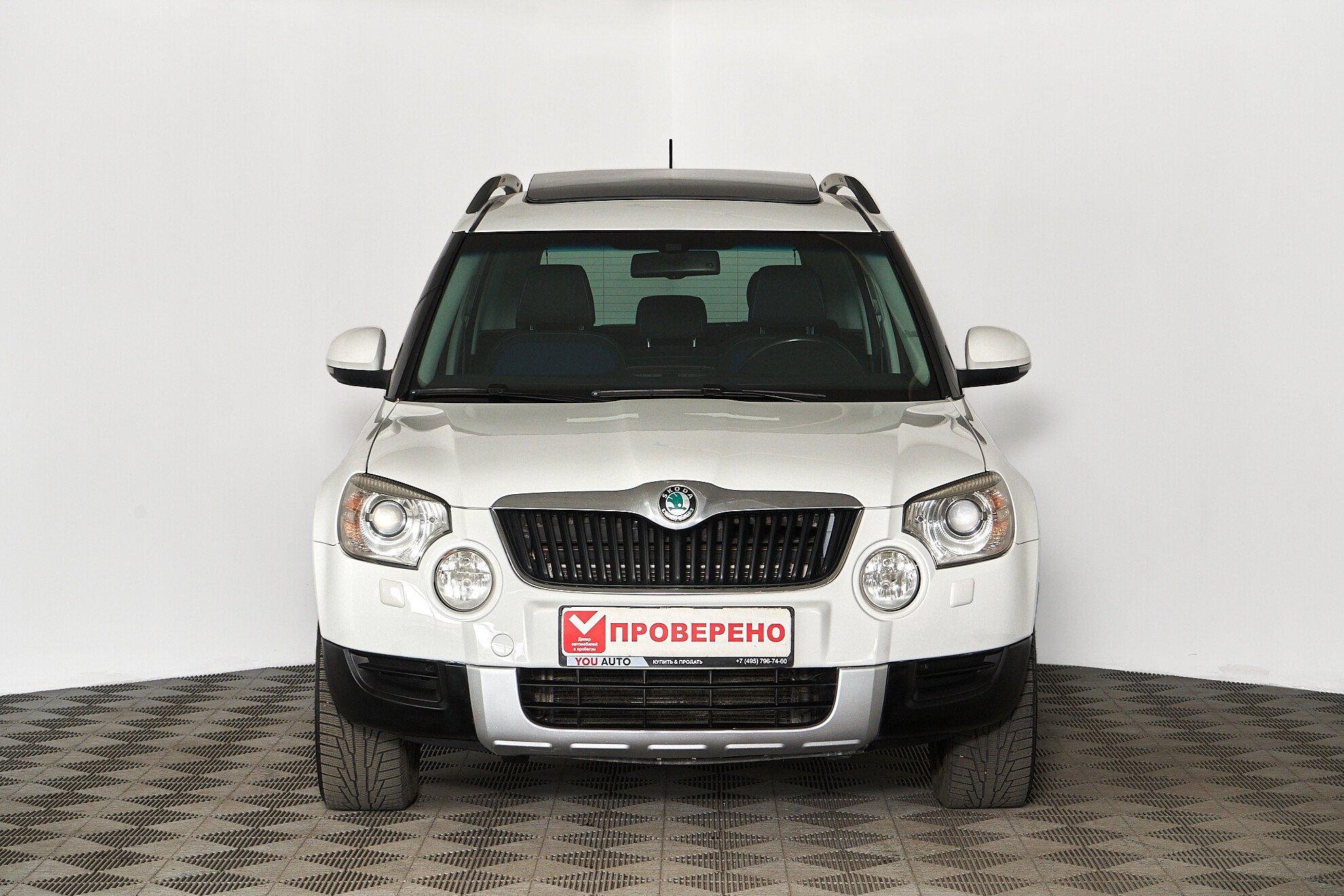 Skoda Yeti 2013, белый