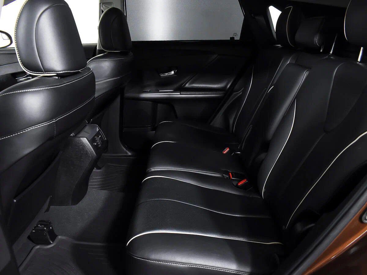 Toyota Venza 2015, коричневый