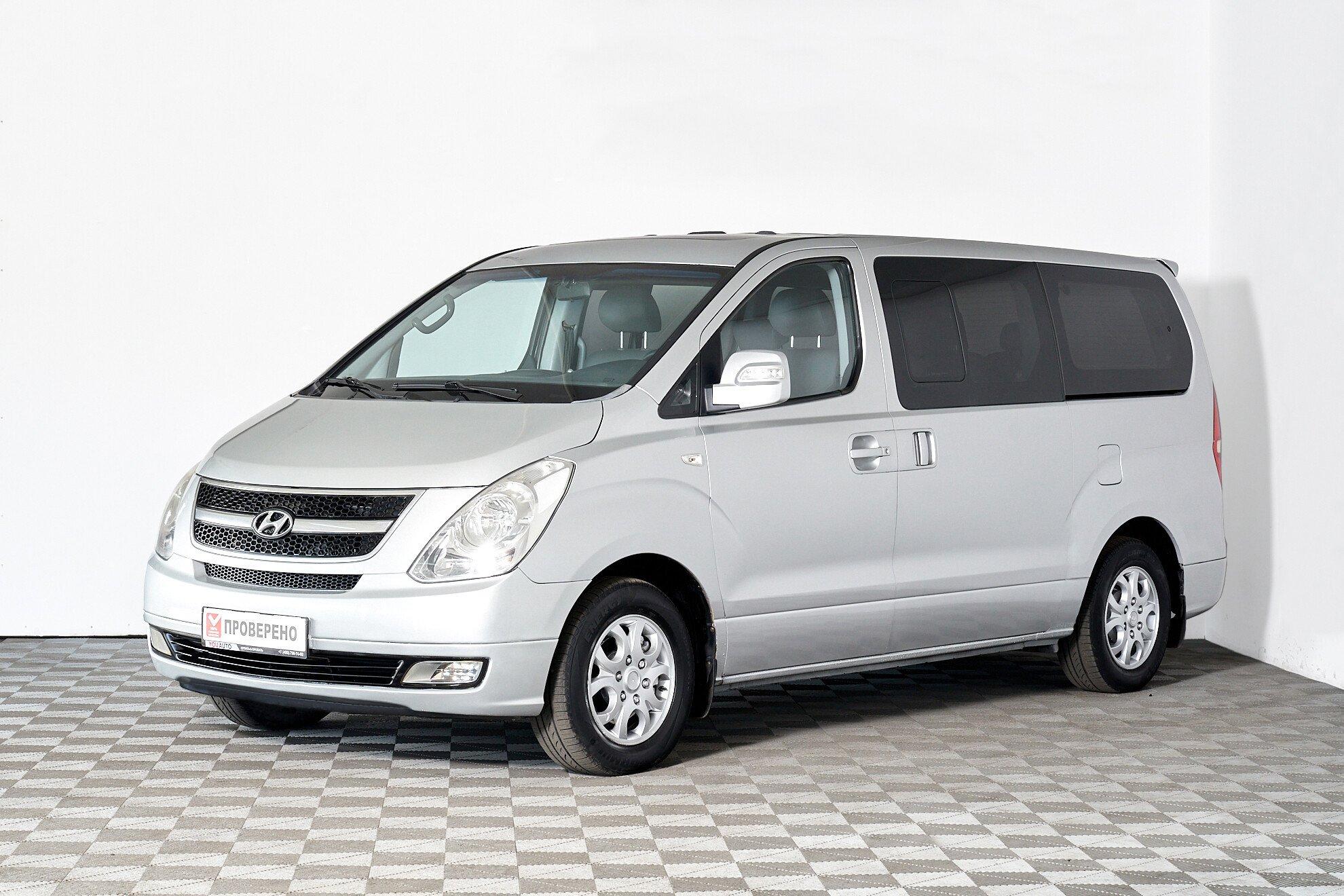 Hyundai Grand Starex 2012, серый