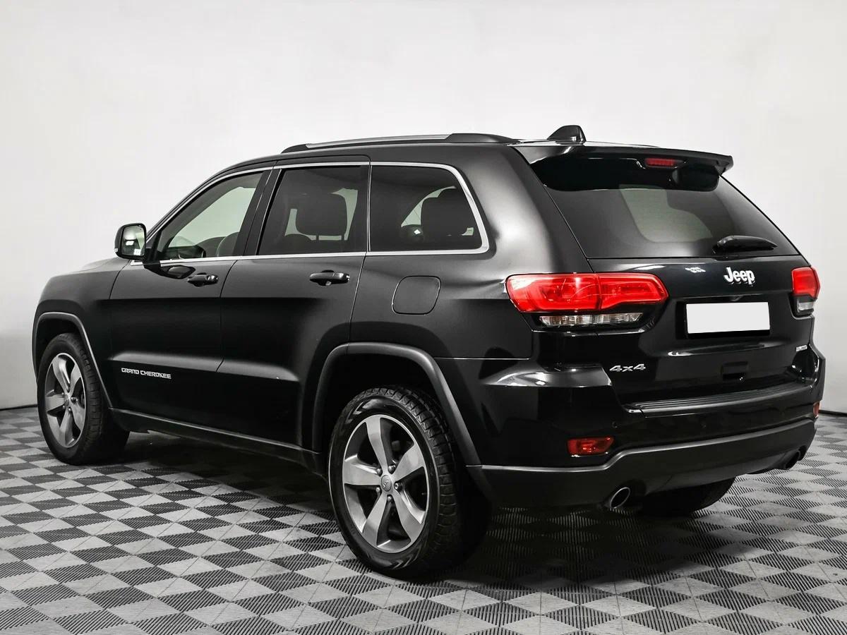 Jeep Grand Cherokee 2016, черный