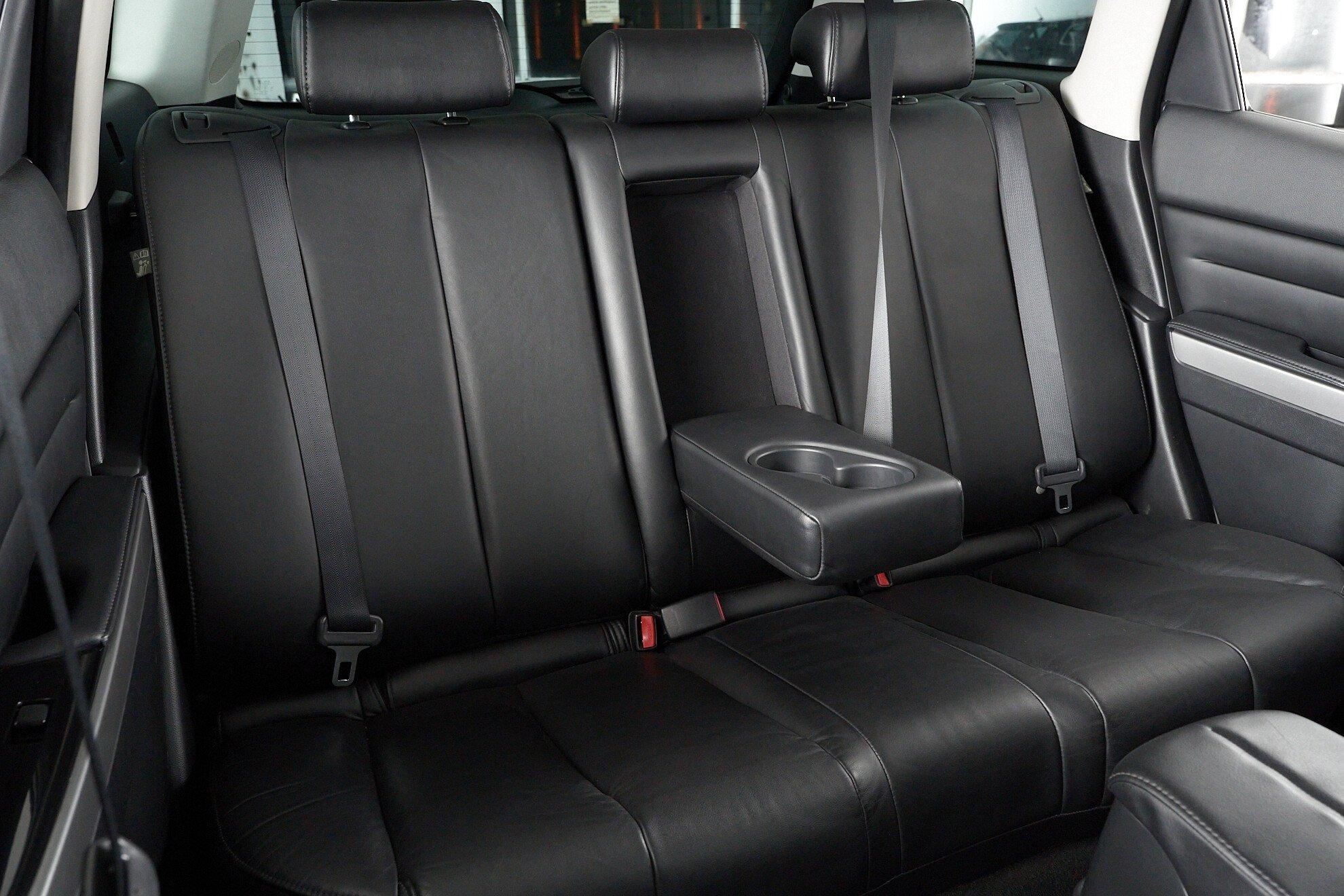 Mazda CX-7 2011, черный