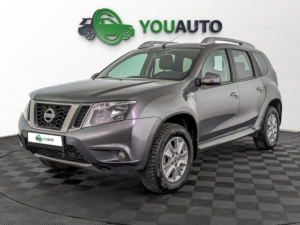 Nissan Terrano 2018, серый