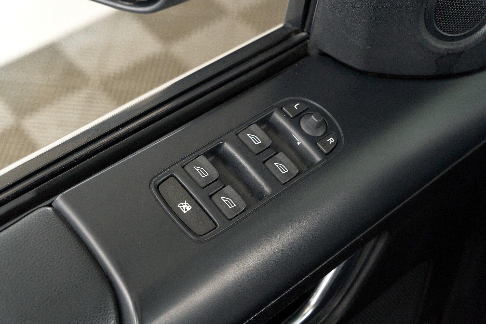 Land Rover Freelander 2009, серый