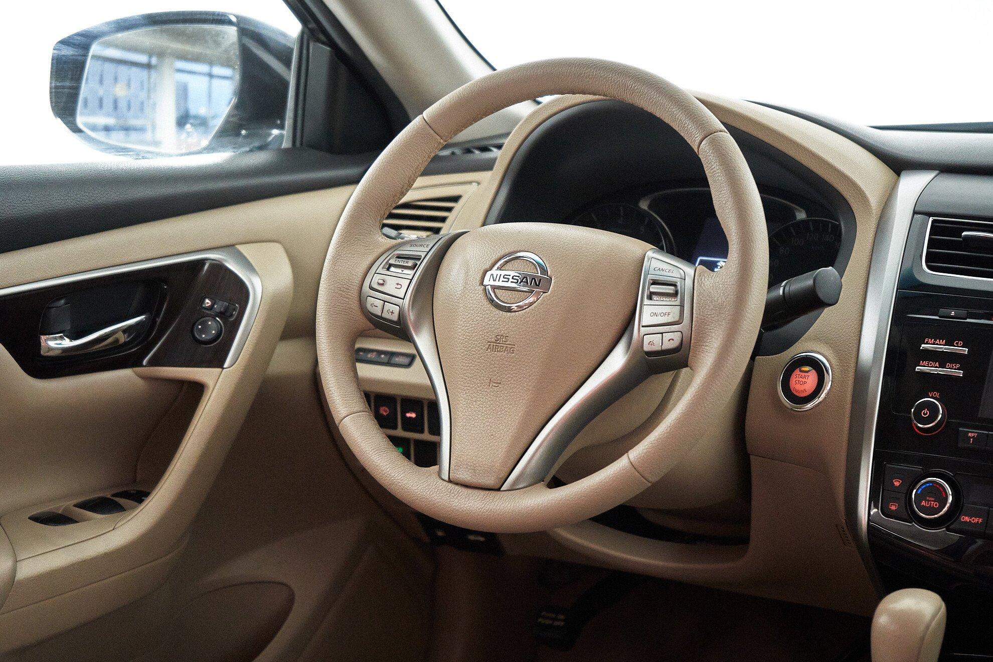 Nissan Teana 2014, черный