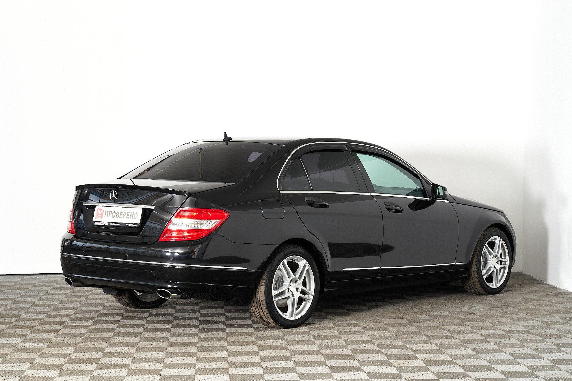 Mercedes-Benz C-Класс 2010, черный