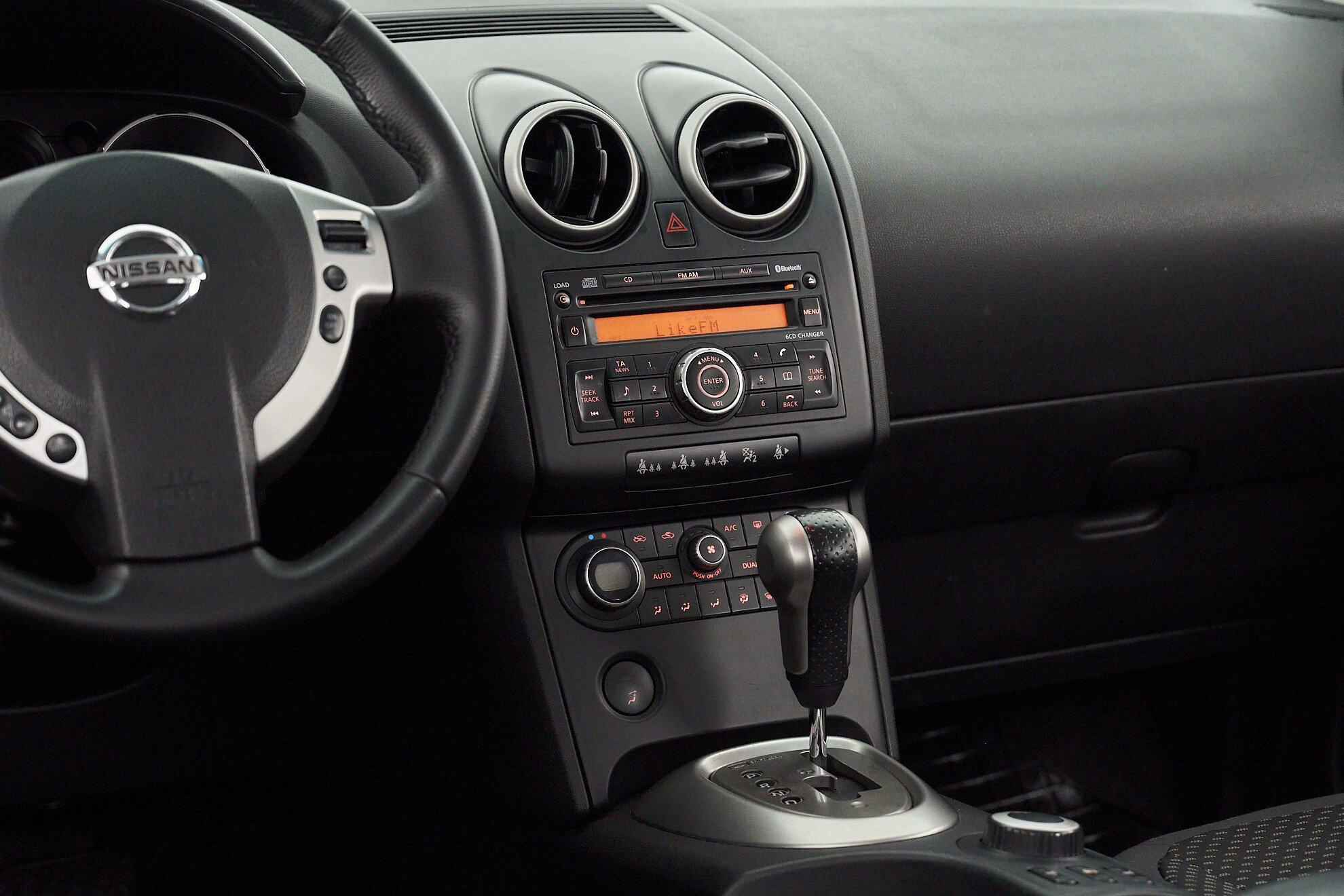Nissan Qashqai+2 2008, серебряный