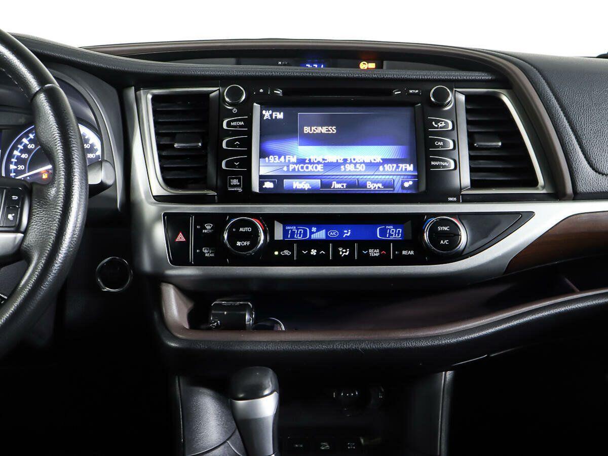 Toyota Highlander 2015, черный