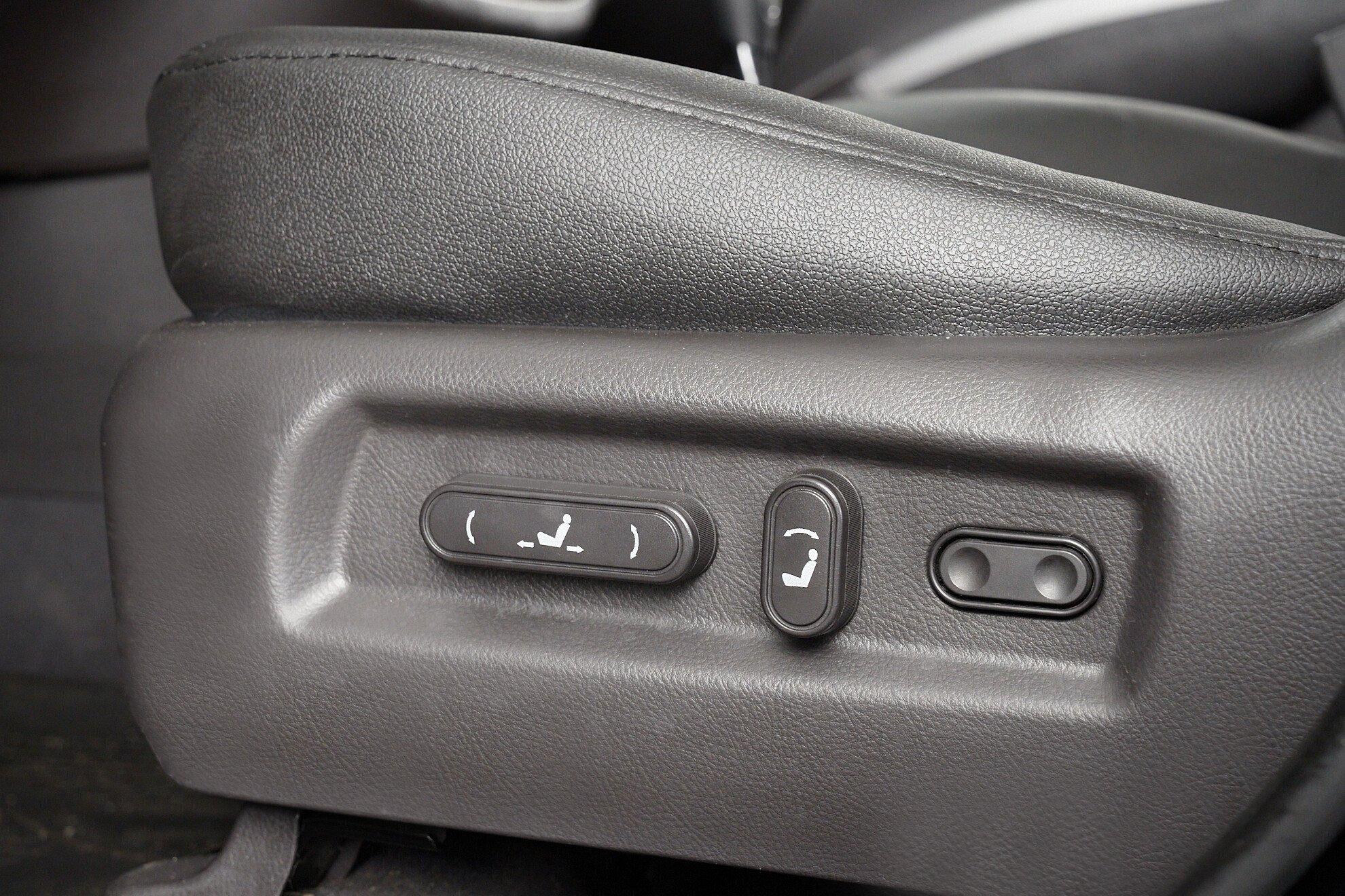 Hyundai Santa Fe 2011, черный