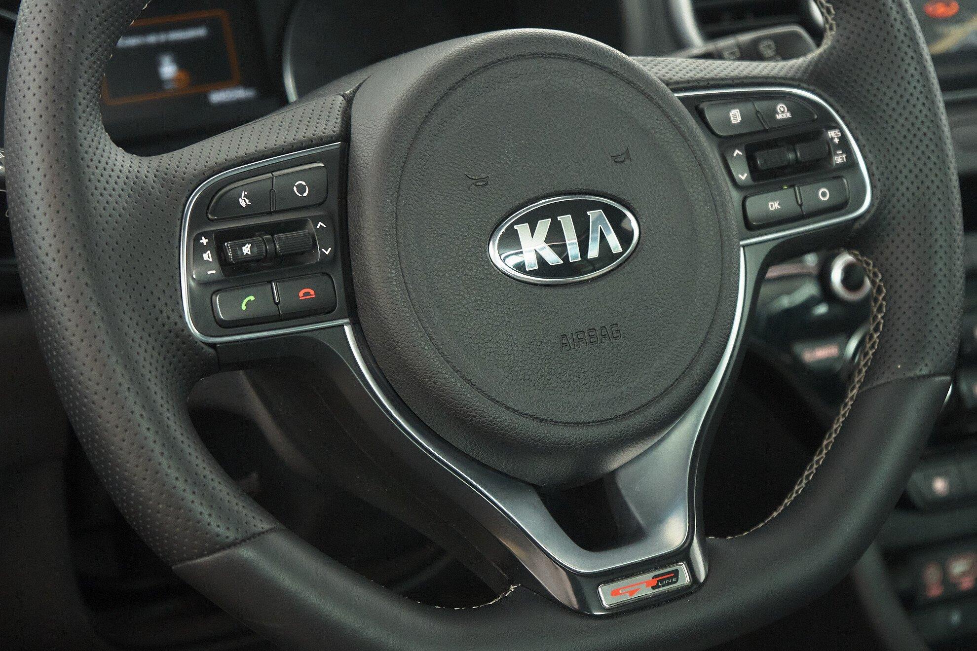 Kia Sportage 2017, красный