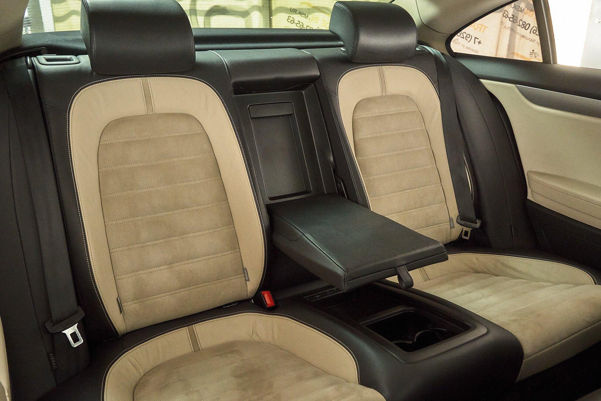 Volkswagen Passat CC 2011, серый