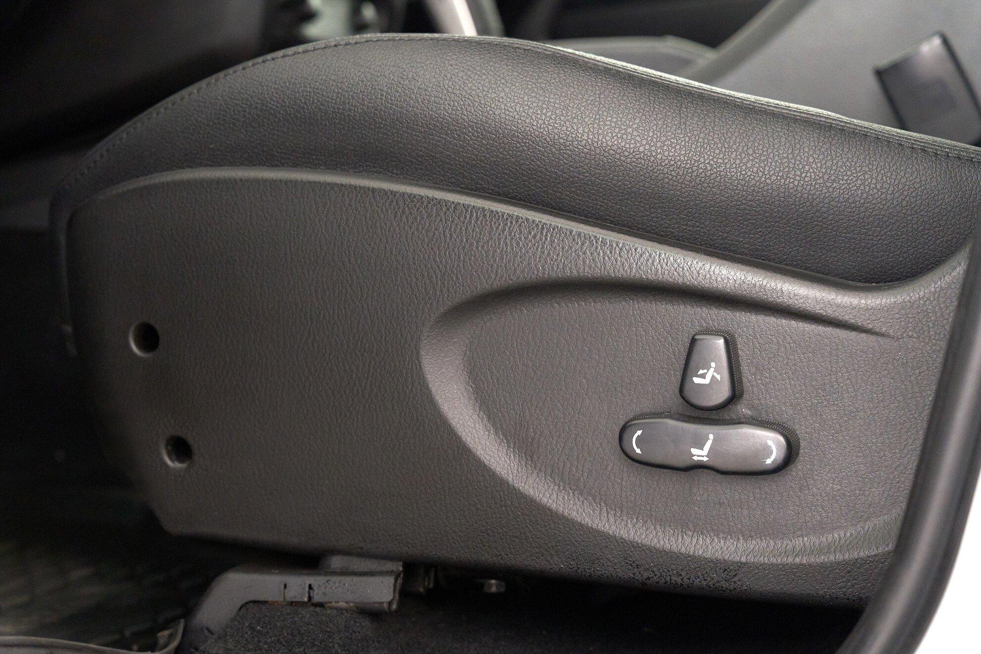 SsangYong Rexton 2009, серебряный