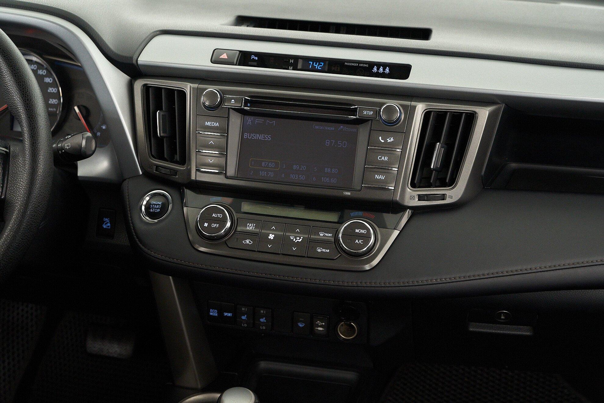 Toyota RAV4 2013, серый