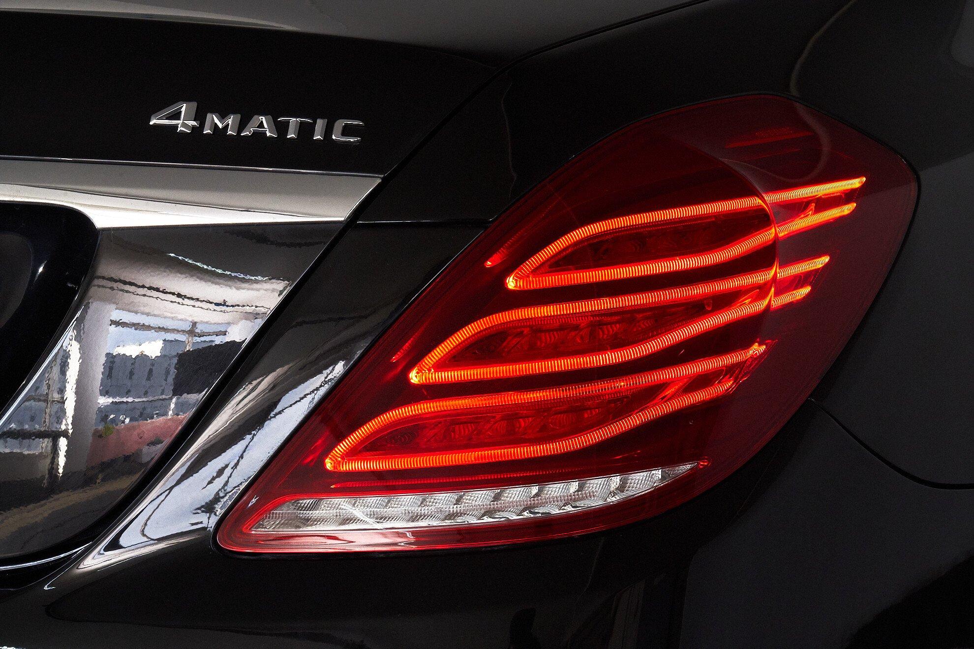 Mercedes-Benz S-Класс 2016, черный