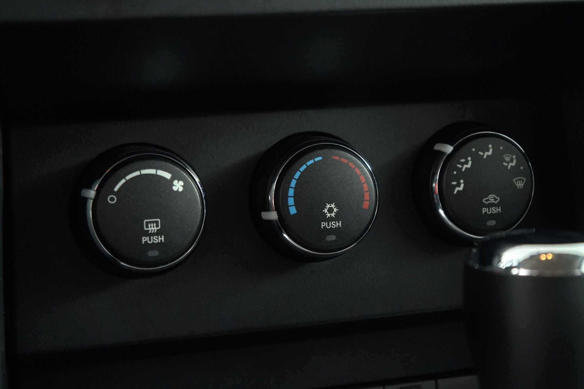 Dodge Nitro 2007, красный