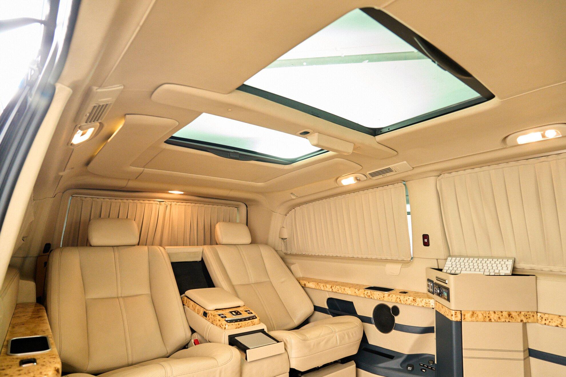 Mercedes-Benz Viano 2012, черный