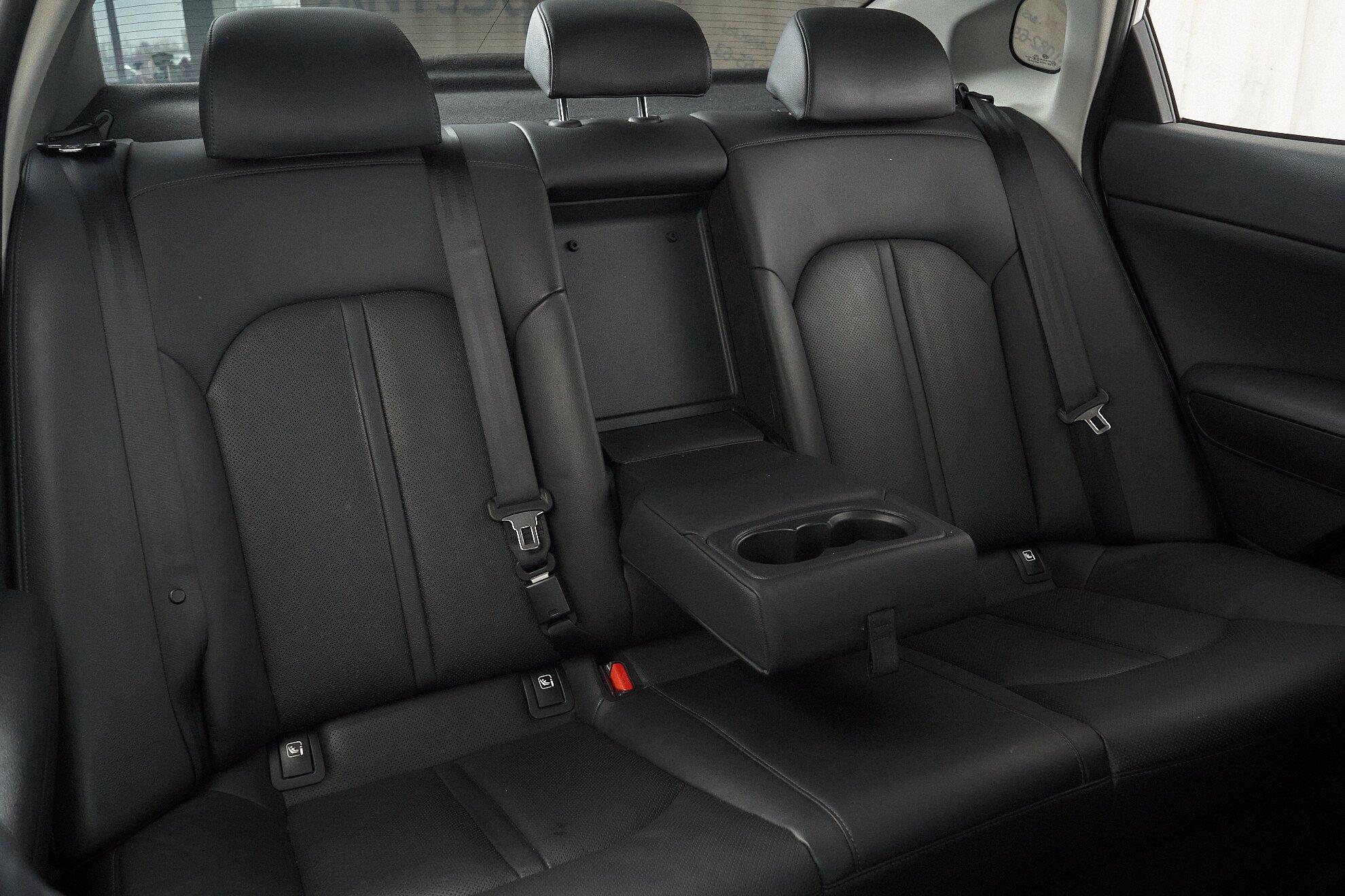 Kia Optima 2018, белый