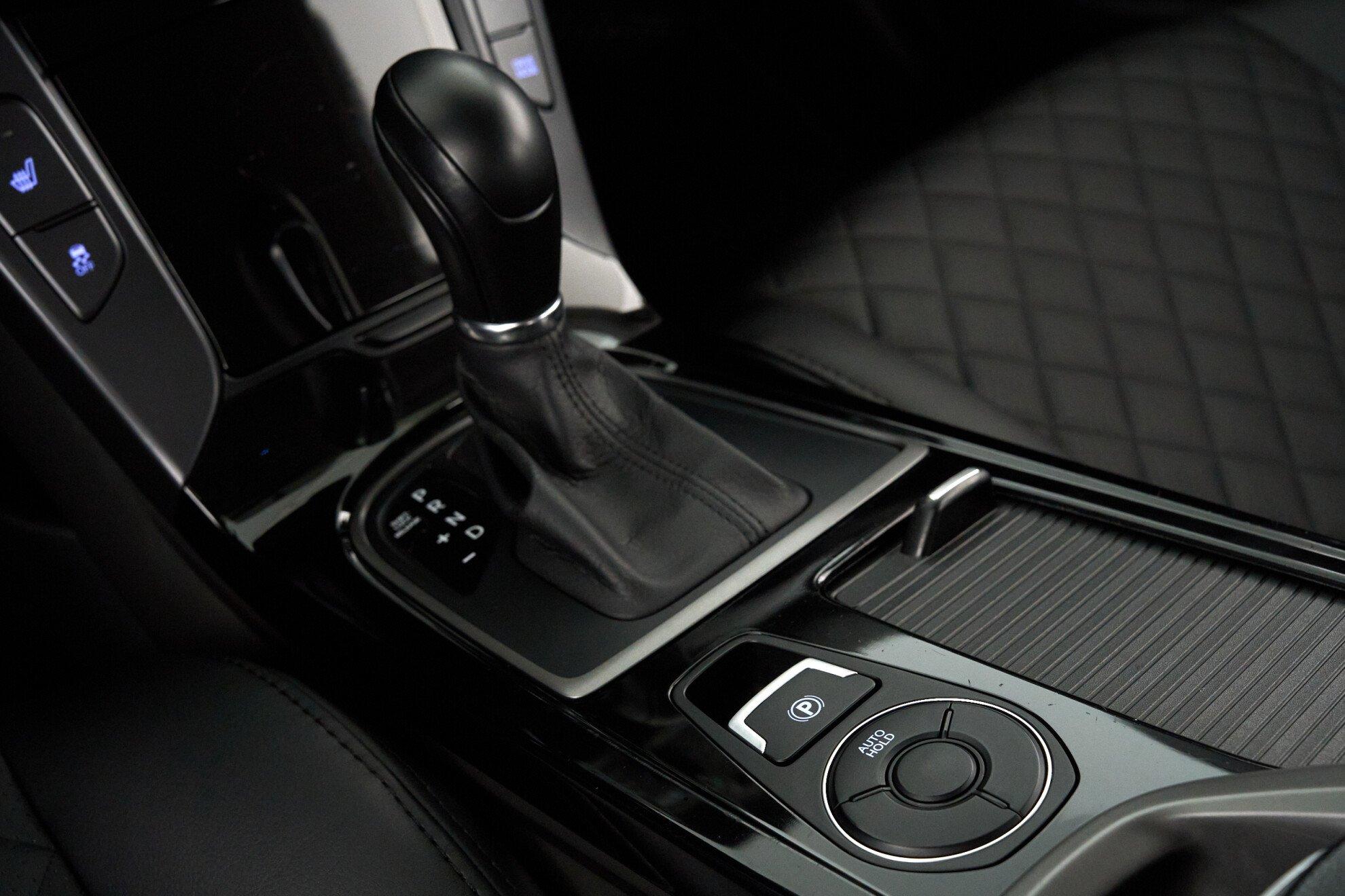 Hyundai i40 2016, синий