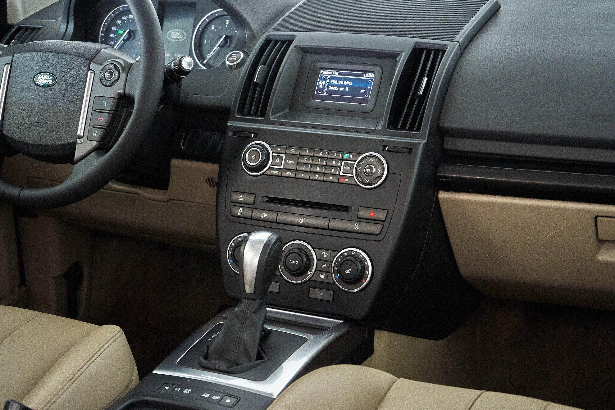 Land Rover Freelander 2014, черный