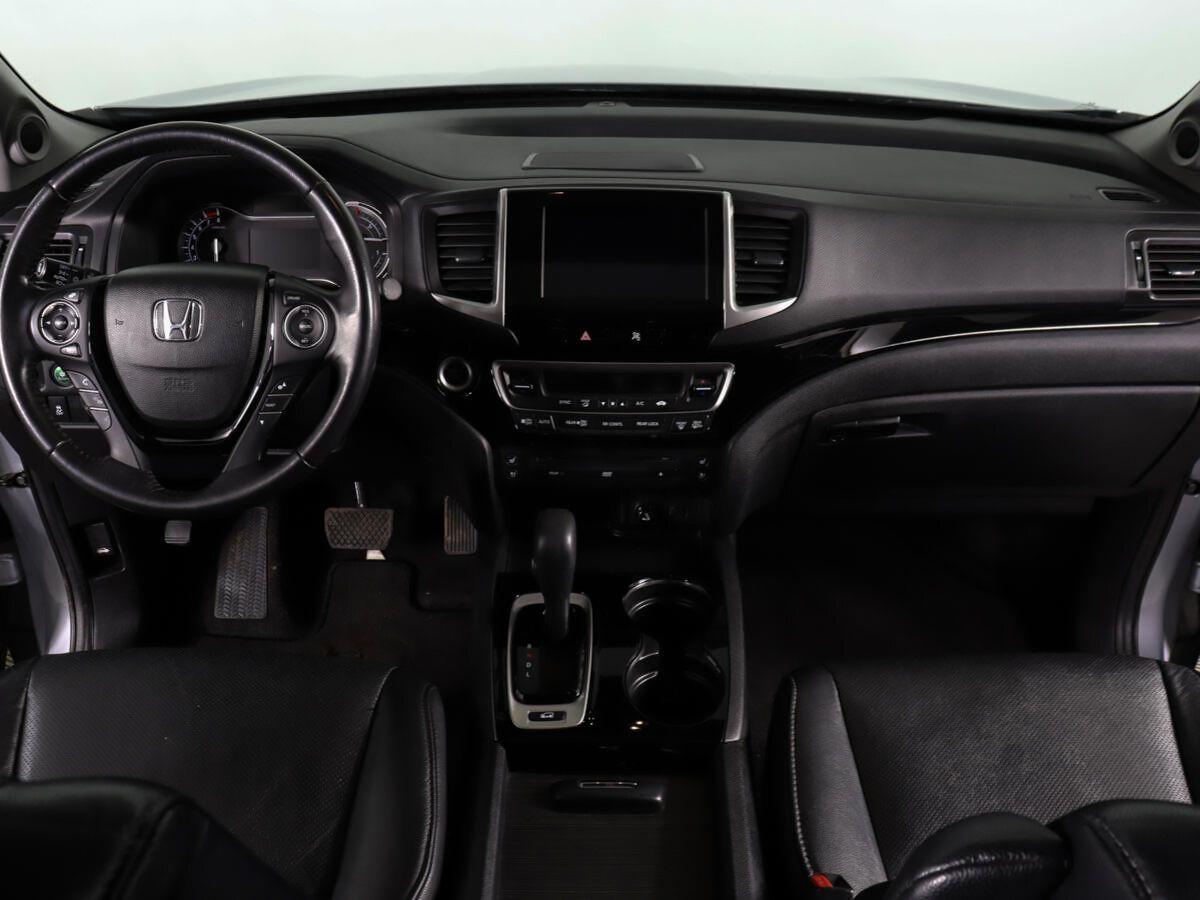 Honda Pilot 2018, серый
