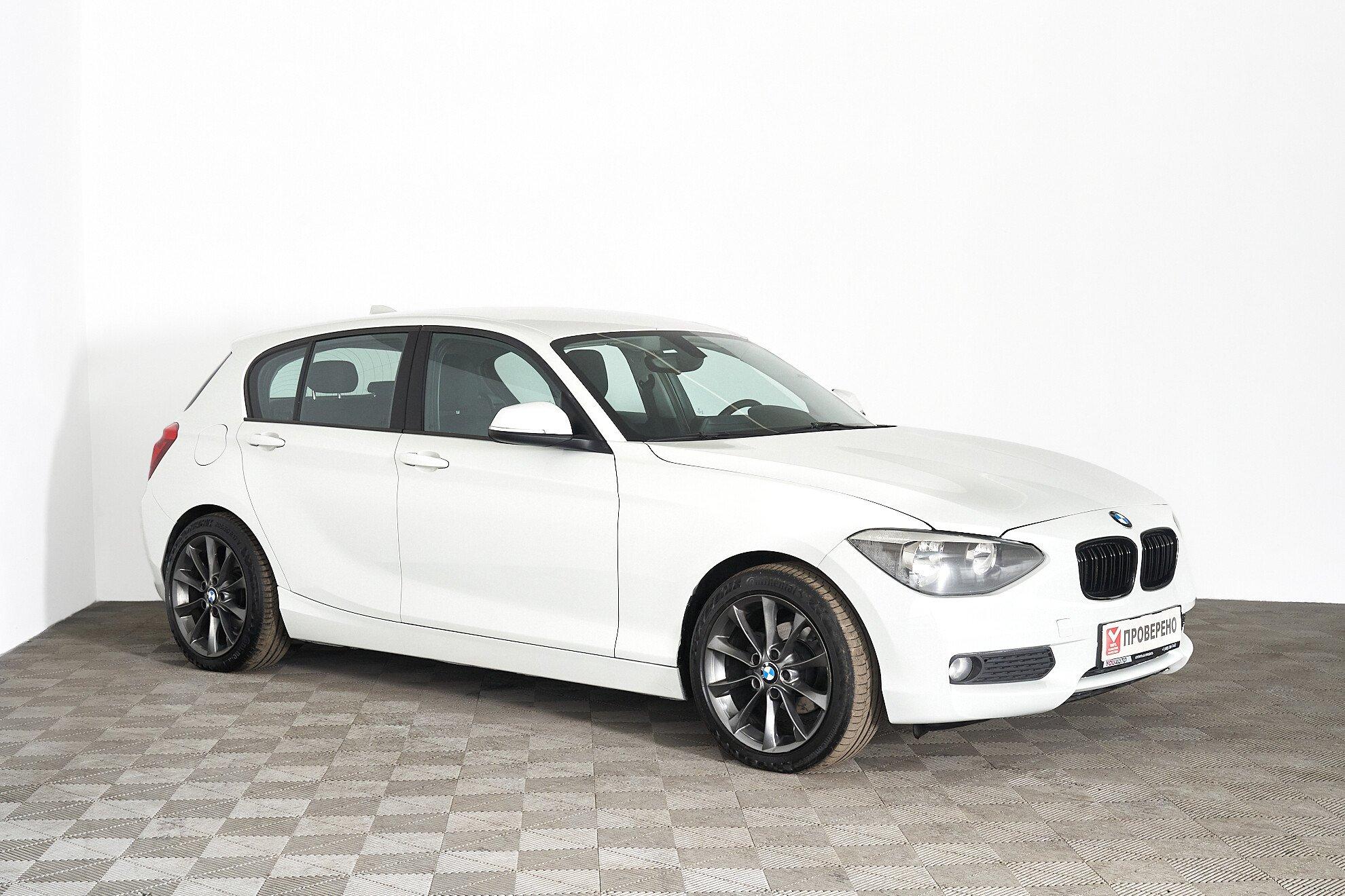 BMW 1 серии 2012, белый