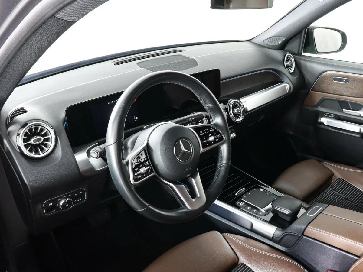 Mercedes-Benz GLB 2022, серый