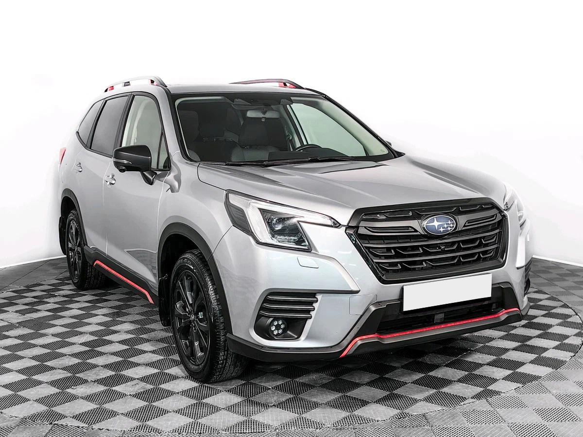 Subaru Forester 2022, серебряный