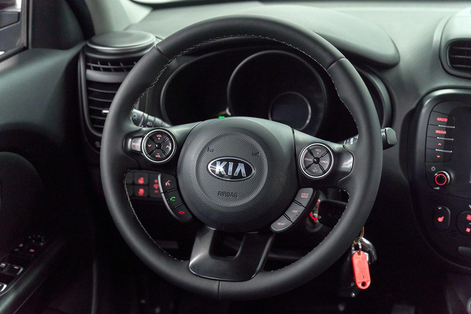 Kia Soul 2017, черный