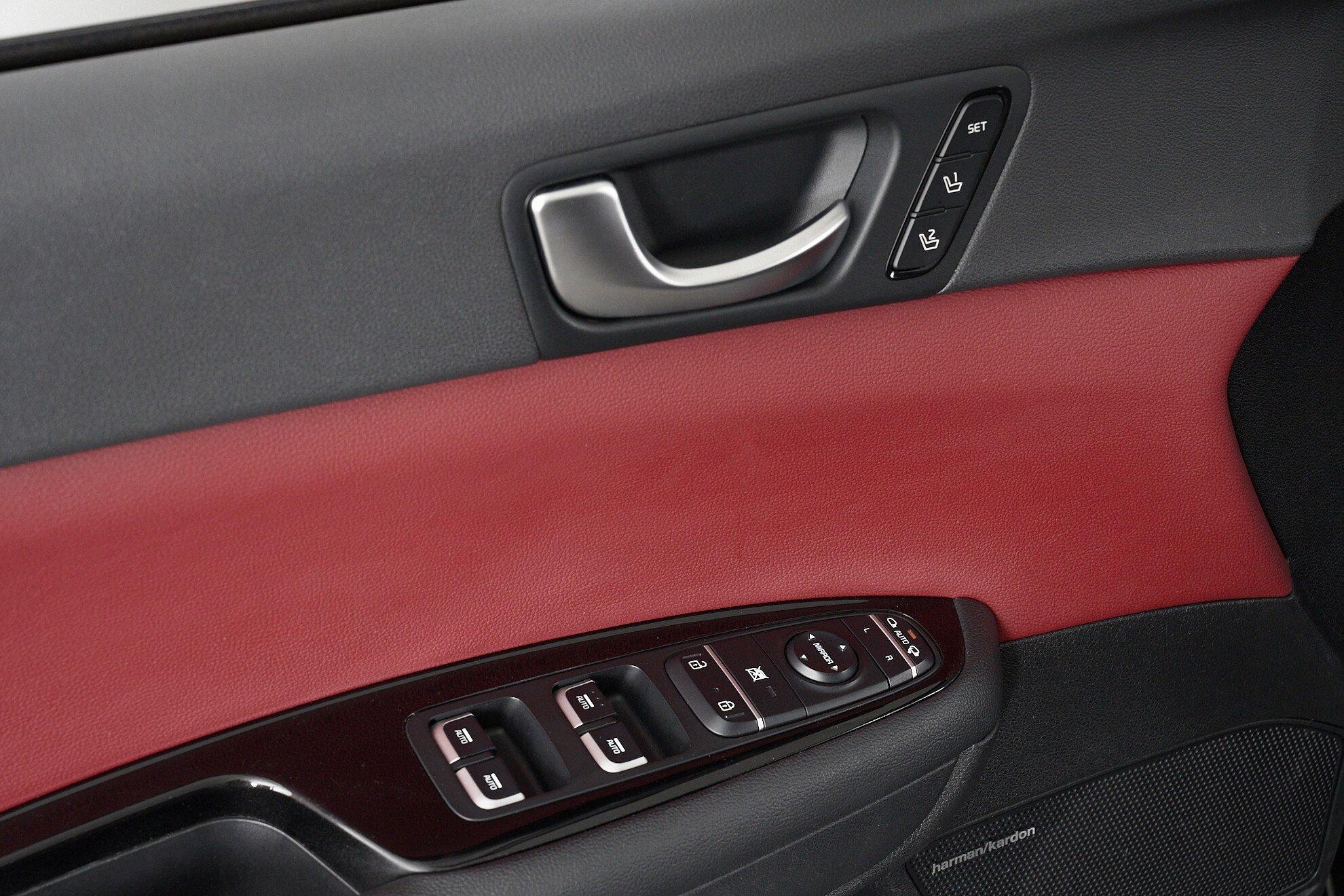 Kia Optima 2018, черный