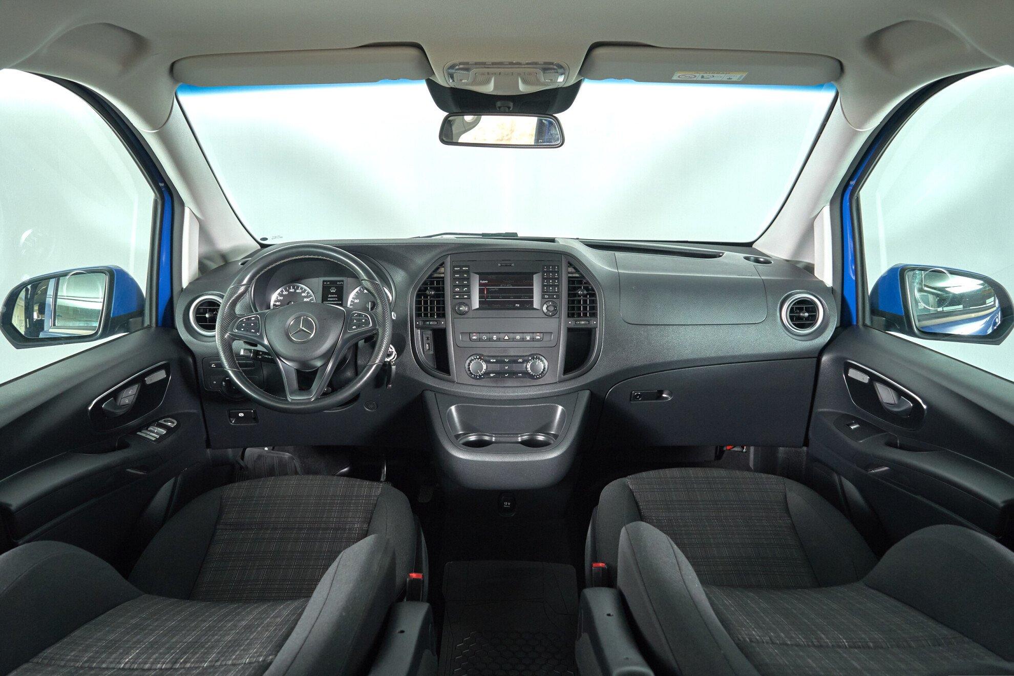 Mercedes-Benz Vito 2018, синий