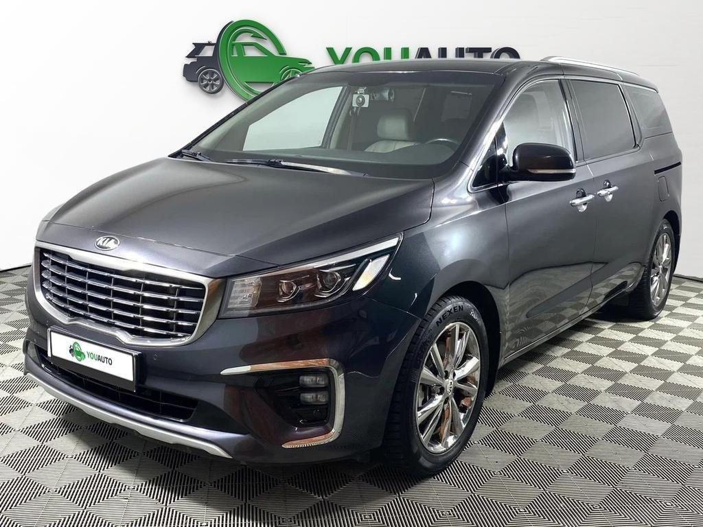 Kia Carnival 2018, серый