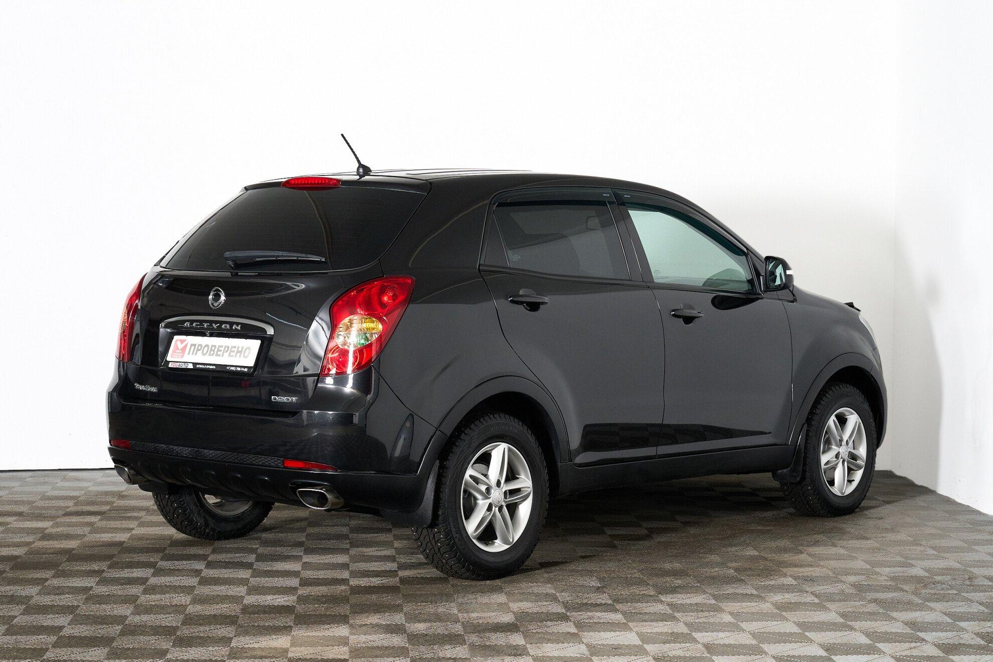 SsangYong Actyon 2013, черный
