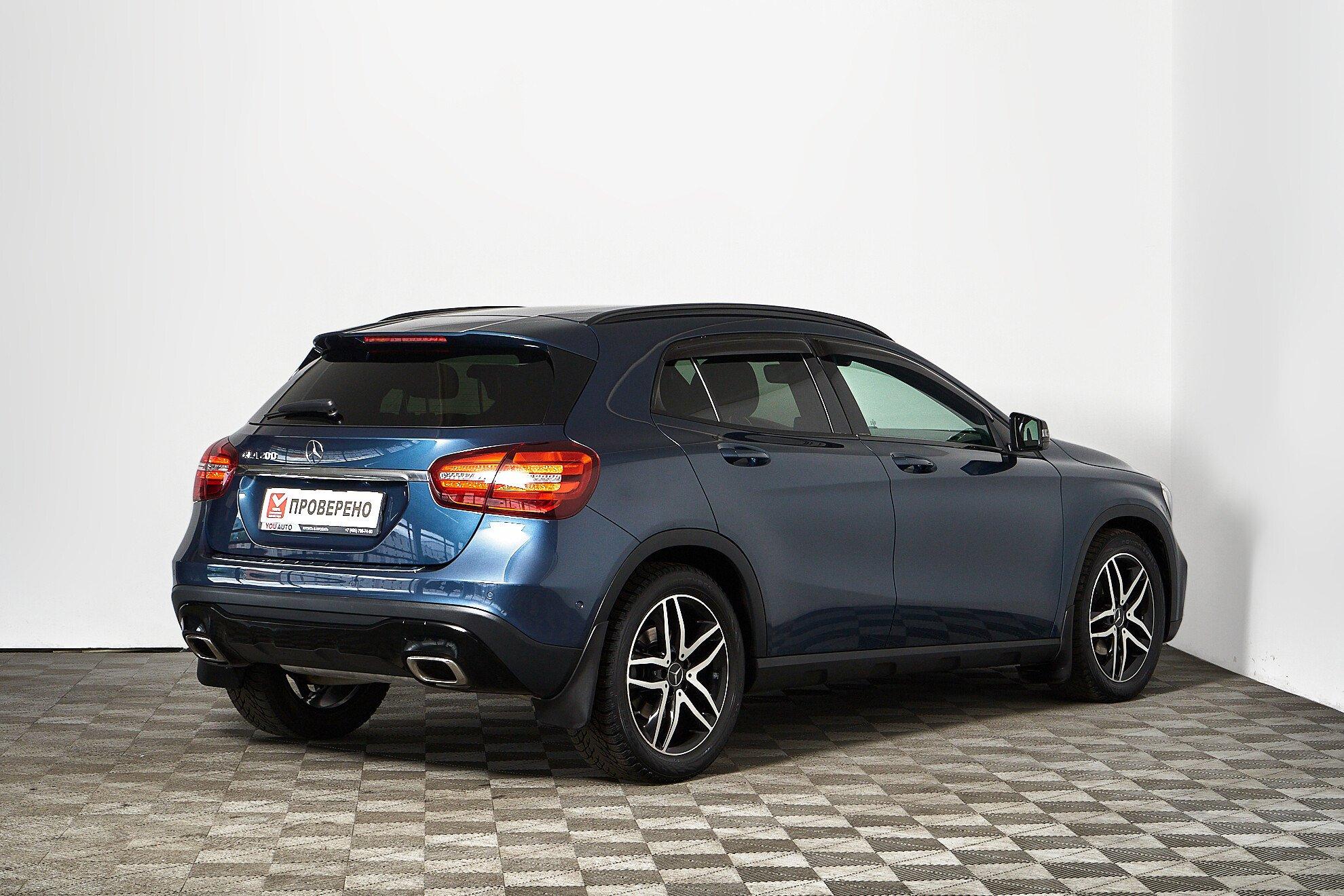 Mercedes-Benz GLA 2019, синий