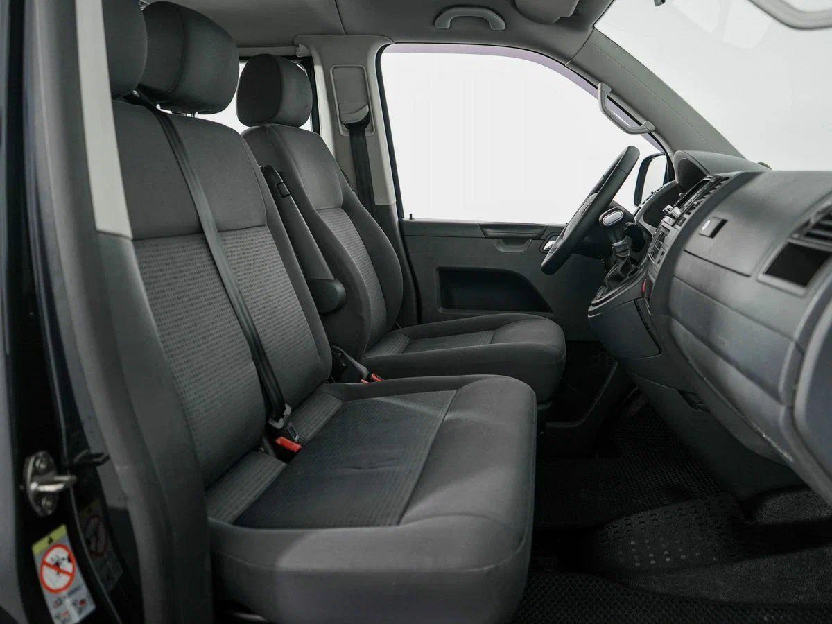 Volkswagen Caravelle 2008, черный