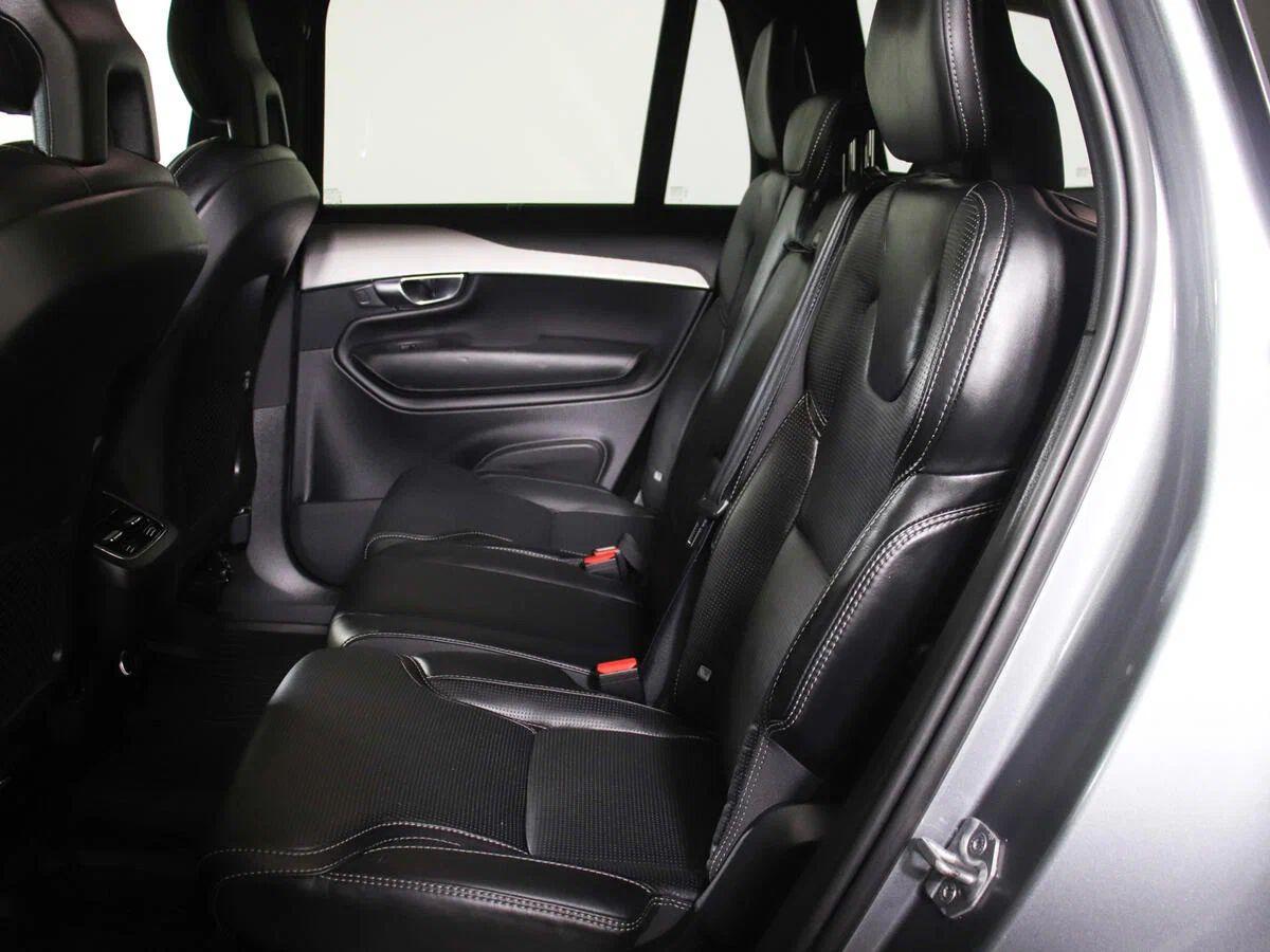Volvo XC90 2020, серый