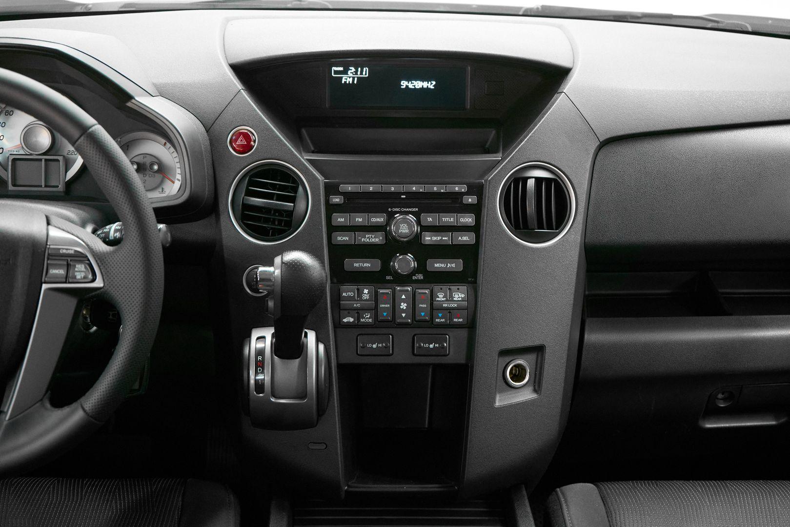 Honda Pilot 2013, белый