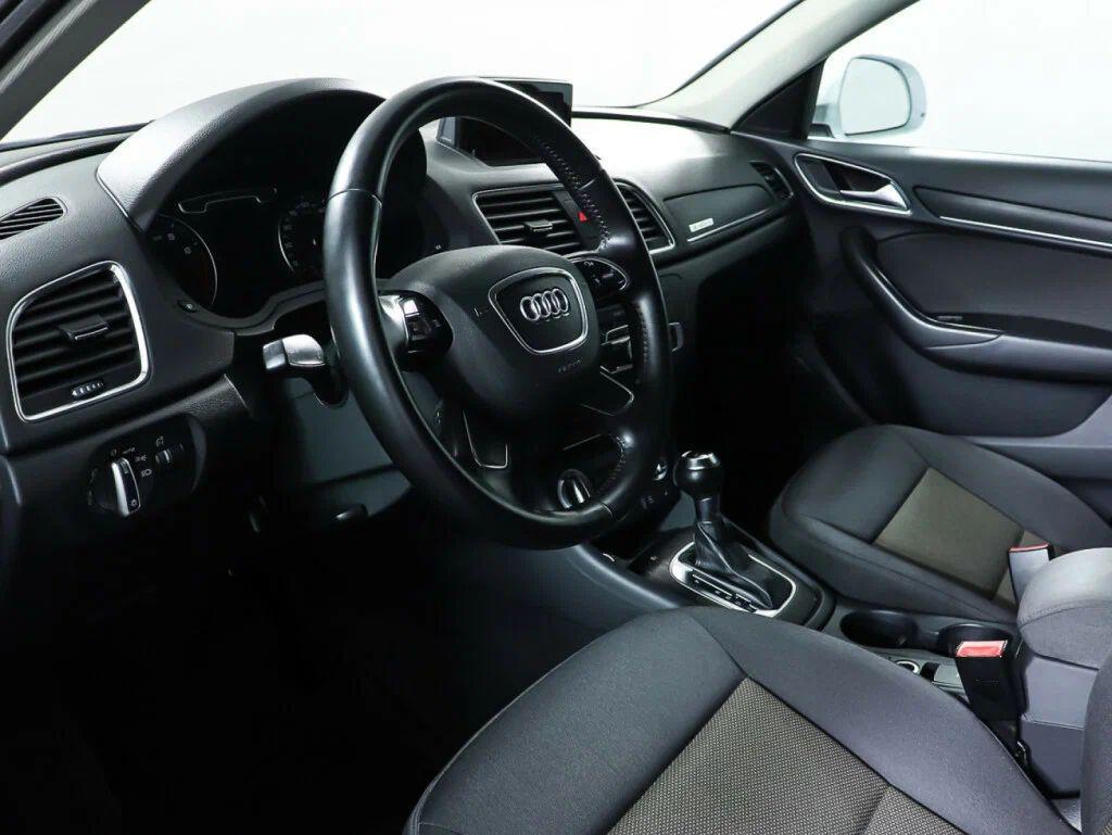 Audi Q3 2014, белый