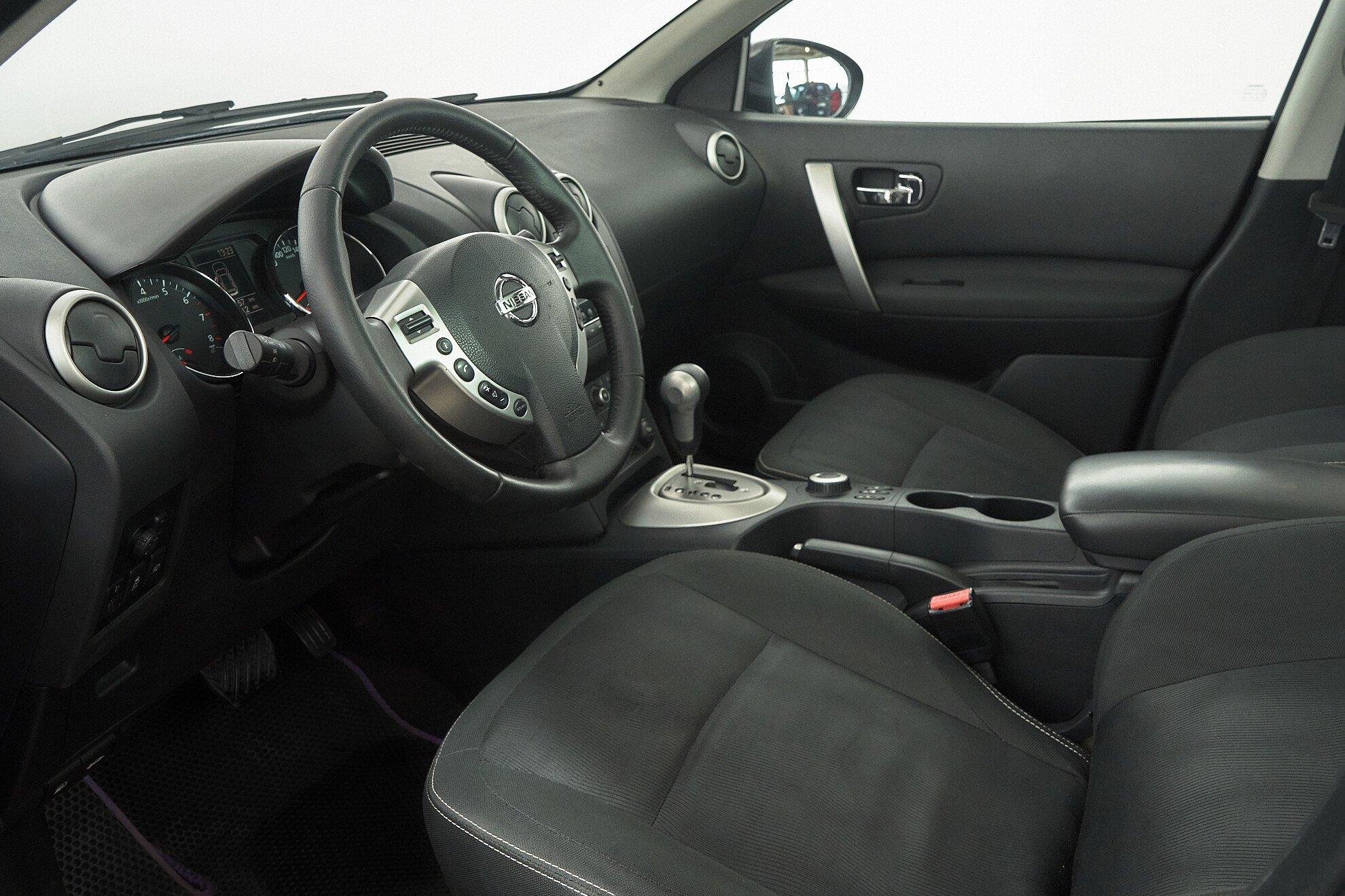 Nissan Qashqai+2 2013, фиолетовый