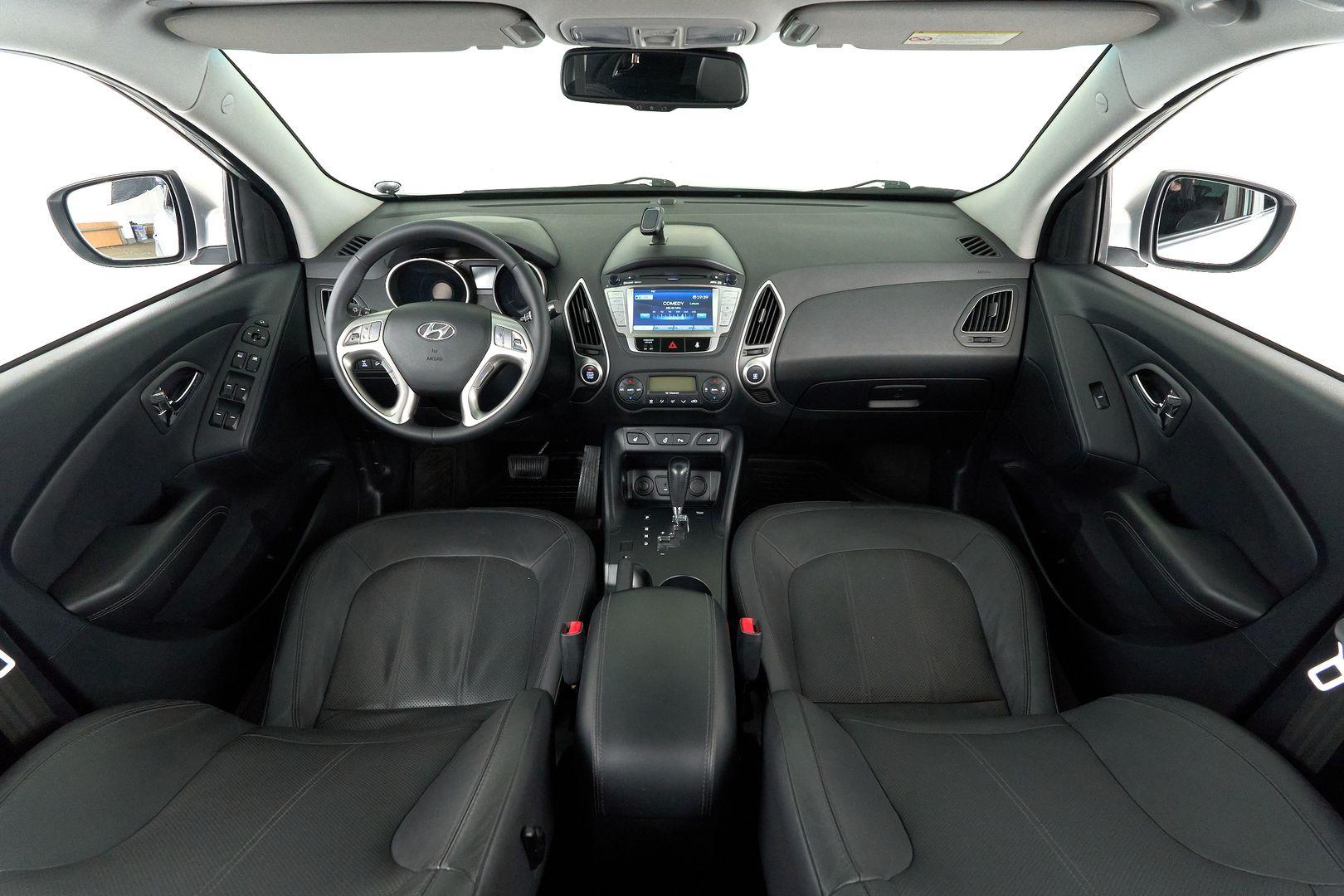 Hyundai ix35 2012, серебряный
