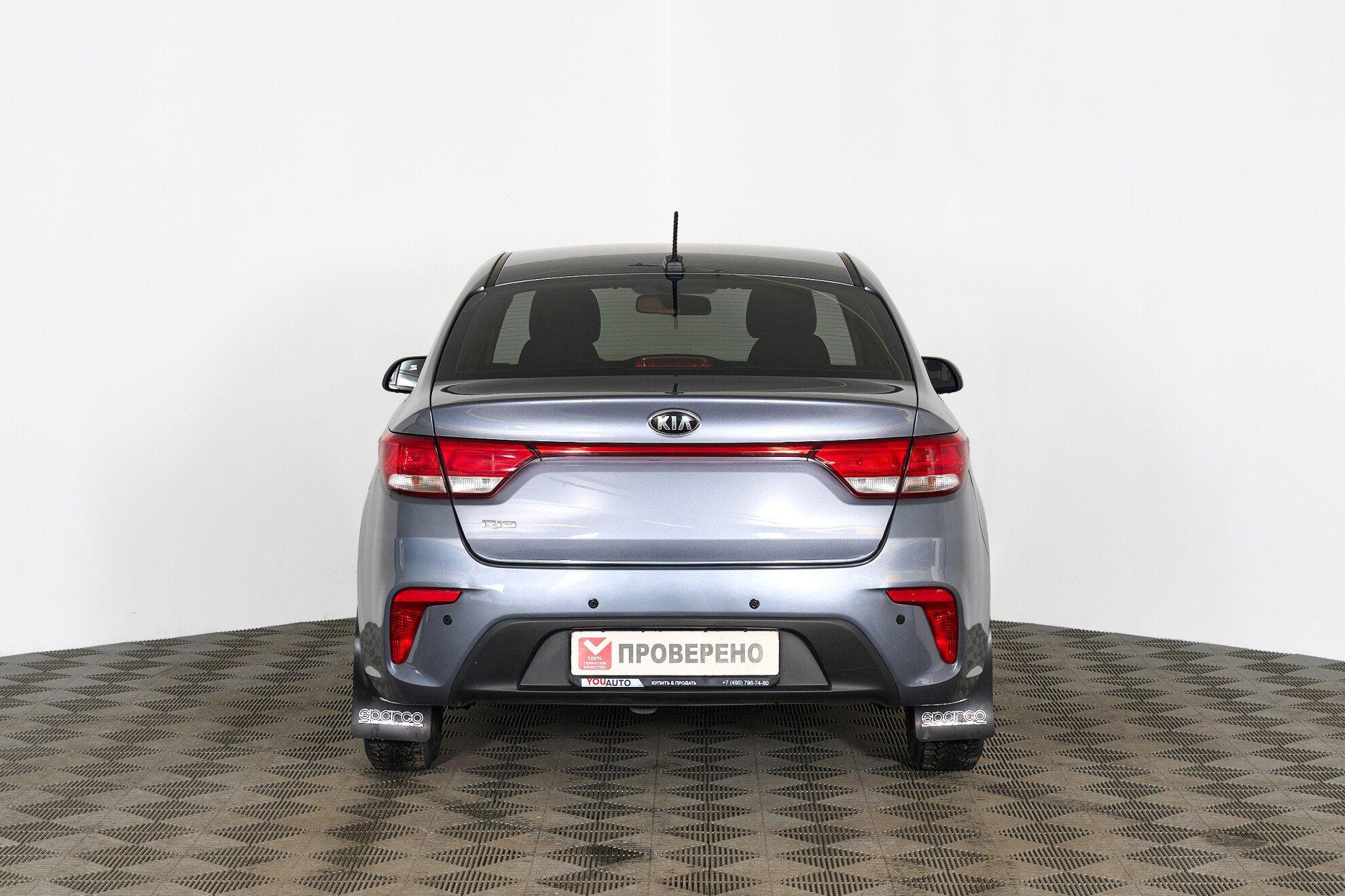 Kia Rio 2018, серый