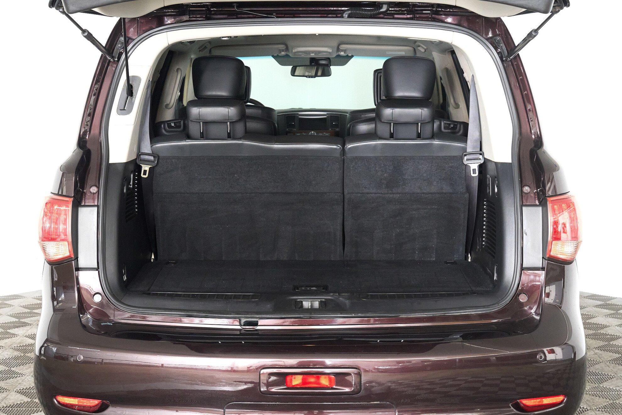 Infiniti QX80 2013, пурпурный