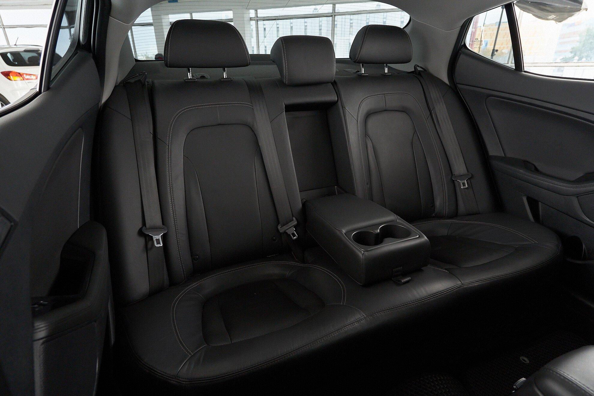 Kia Optima 2013, черный