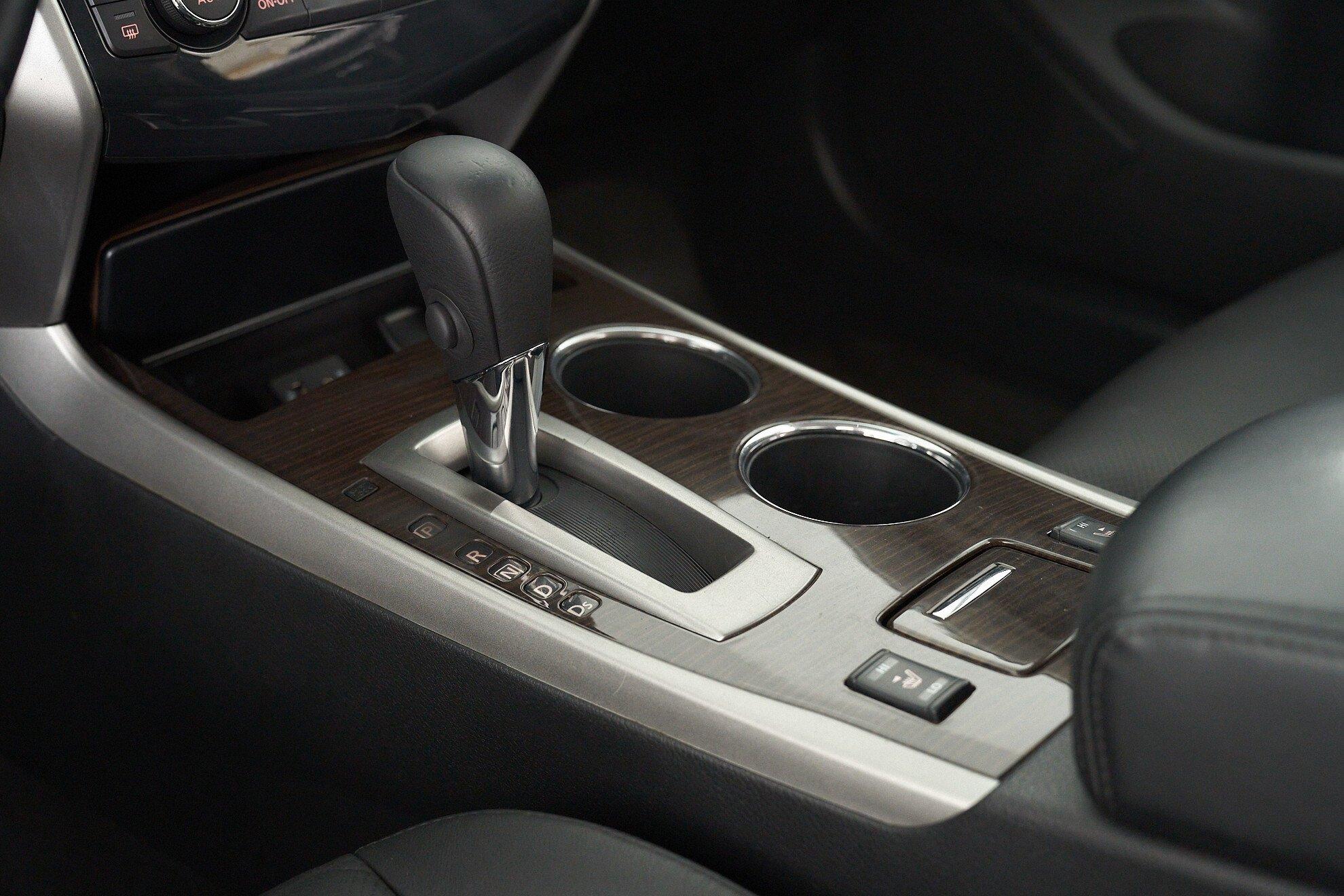 Nissan Teana 2014, черный